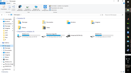Ejemplo de espacio libre en los discos duros de la compu (para WindowsTM 10): C: 267 GB ; D: 14.6 GB