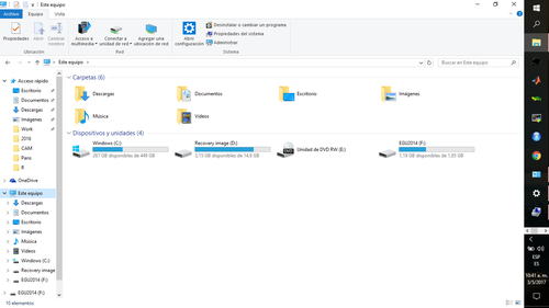 Ejemplo de espacio libre en los discos duros de la compu (para WindowsTM 10): C: 267 GB ; D: 14.6 GB